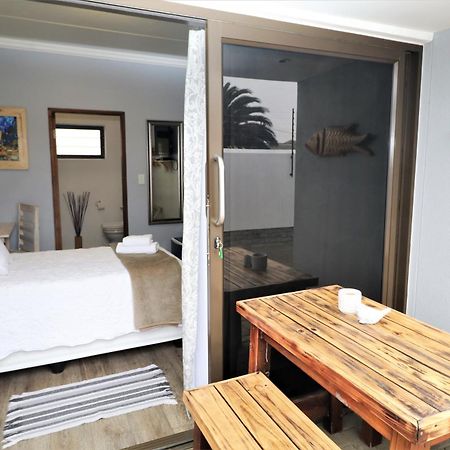 Tiende Laan Bed & Breakfast And Self-Catering Walvis Bay Dış mekan fotoğraf