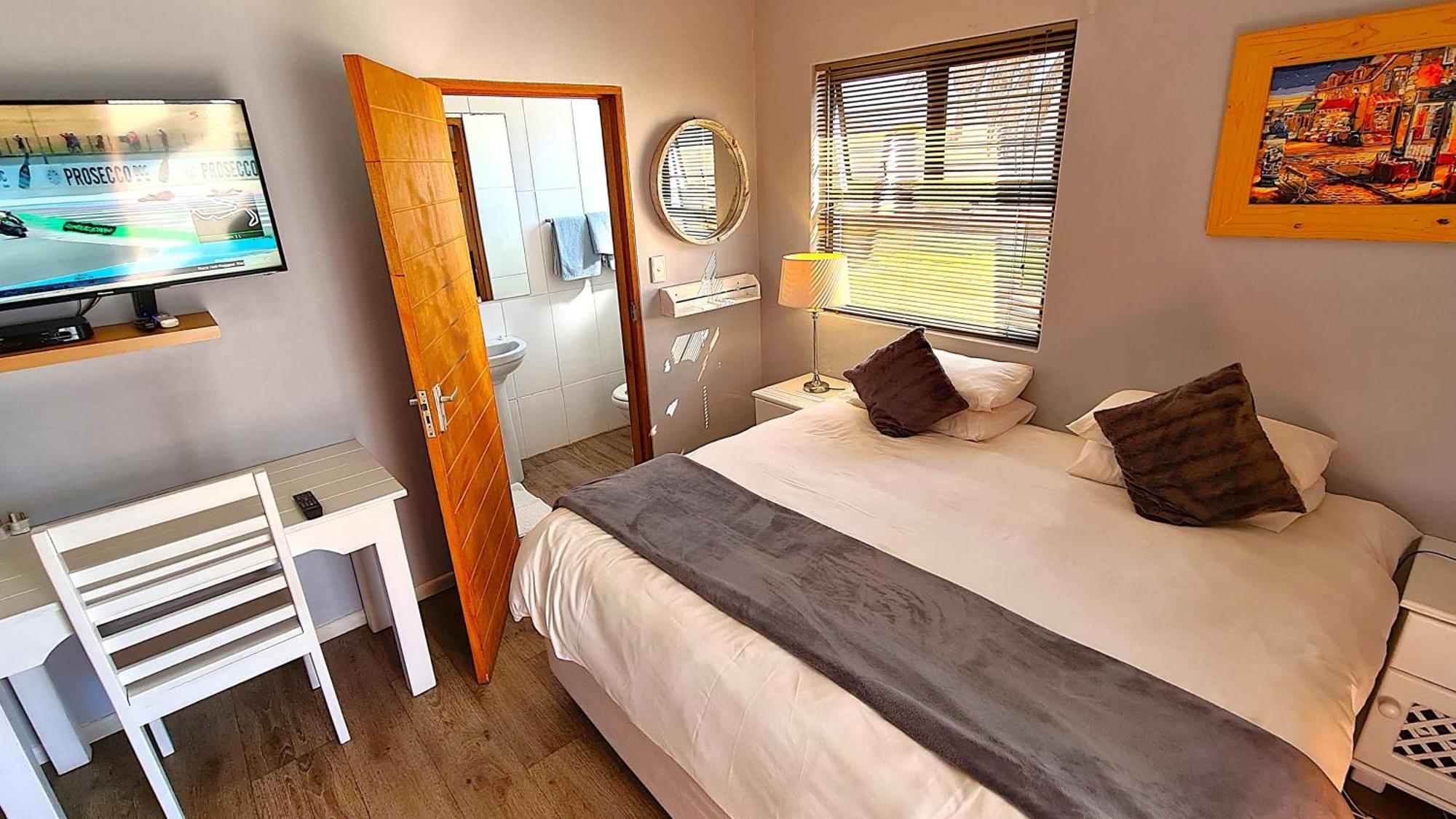 Tiende Laan Bed & Breakfast And Self-Catering Walvis Bay Dış mekan fotoğraf
