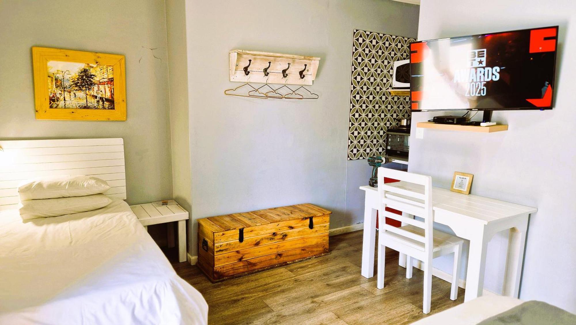 Tiende Laan Bed & Breakfast And Self-Catering Walvis Bay Dış mekan fotoğraf