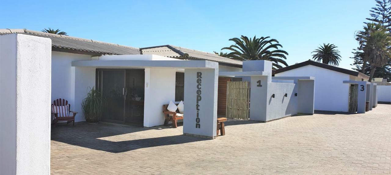 Tiende Laan Bed & Breakfast And Self-Catering Walvis Bay Dış mekan fotoğraf