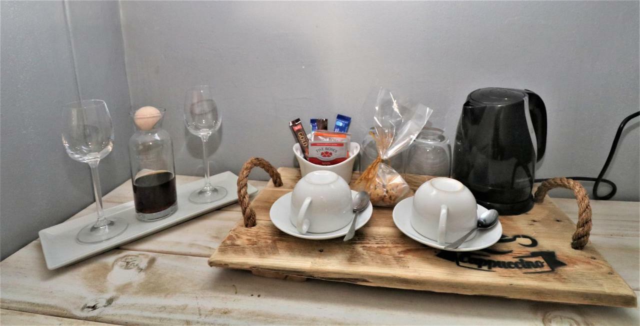Tiende Laan Bed & Breakfast And Self-Catering Walvis Bay Dış mekan fotoğraf